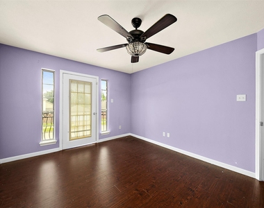 3603 Lauderwood Lane - Photo Thumbnail 3