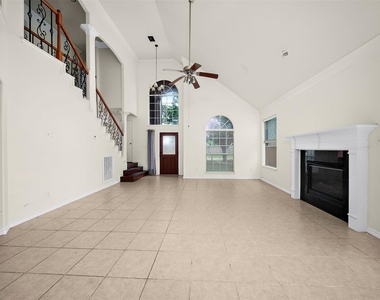 3603 Lauderwood Lane - Photo Thumbnail 2