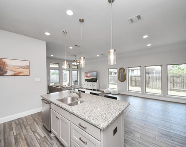 16323 Tulipan Spring Trail - Photo Thumbnail 6