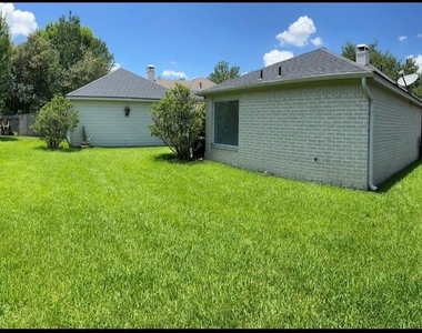 7506 Opal Hill Lane - Photo Thumbnail 23