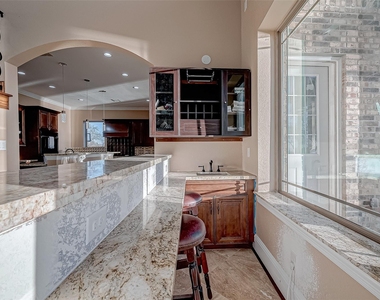2011 Crescent Drive - Photo Thumbnail 15