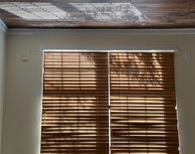 831 Juniper - Photo Thumbnail 19