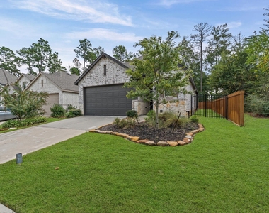 7909 Wild Thicket Drive - Photo Thumbnail 1