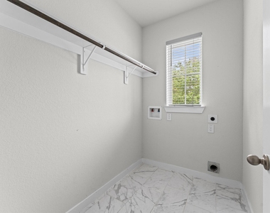 7909 Wild Thicket Drive - Photo Thumbnail 24