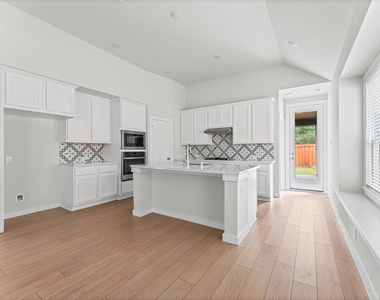 7909 Wild Thicket Drive - Photo Thumbnail 7