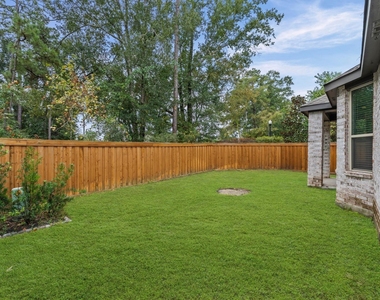 7909 Wild Thicket Drive - Photo Thumbnail 28