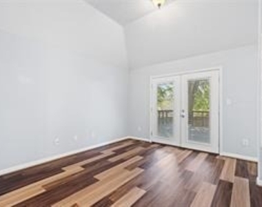 3806 Meads Meadow Meadow - Photo Thumbnail 12