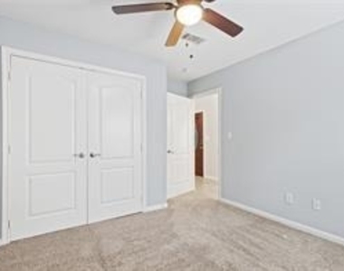 3806 Meads Meadow Meadow - Photo Thumbnail 27