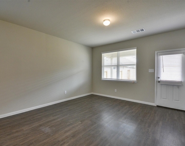 25119 Bells Canyon Drive - Photo Thumbnail 9
