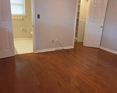 1510 Neptune Lane - Photo Thumbnail 19