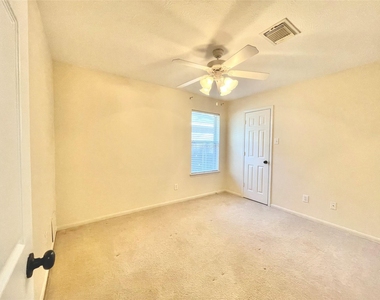 90 N Creekmist Place - Photo Thumbnail 31