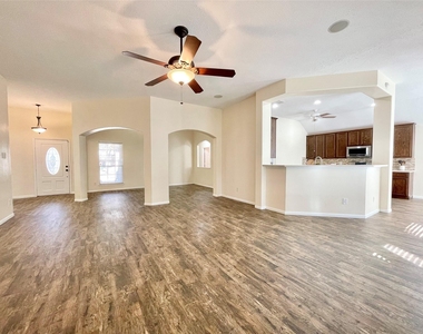90 N Creekmist Place - Photo Thumbnail 13