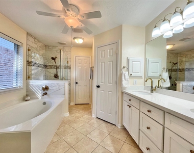 90 N Creekmist Place - Photo Thumbnail 27