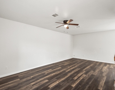 101 Cacao Street - Photo Thumbnail 3
