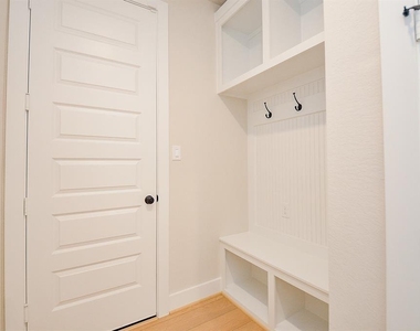 31911 Sky Ridge Lane - Photo Thumbnail 33