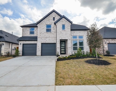 31911 Sky Ridge Lane - Photo Thumbnail 1