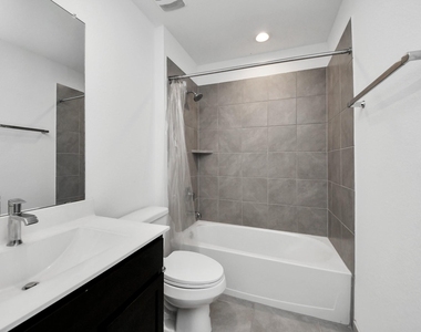 29402 Hoelzen Hollow Drive - Photo Thumbnail 30