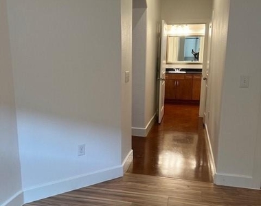 1901 Post Oak Boulevard - Photo Thumbnail 20