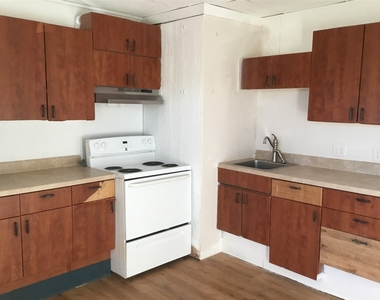 1404 E Bayshore Drive - Photo Thumbnail 2
