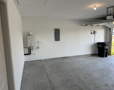 6918 Dell Vista Drive - Photo Thumbnail 11
