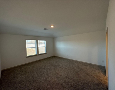 6918 Dell Vista Drive - Photo Thumbnail 8