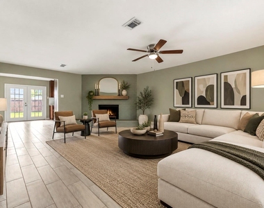 7427 Londres Drive - Photo Thumbnail 1
