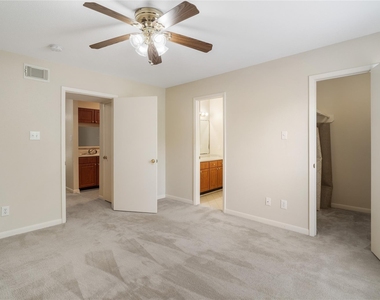3300 Pebblebrook Drive - Photo Thumbnail 16