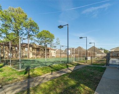 3300 Pebblebrook Drive - Photo Thumbnail 22