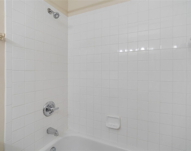 3300 Pebblebrook Drive - Photo Thumbnail 20