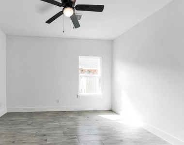 13405 Raintree Drive - Photo Thumbnail 31