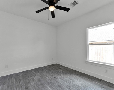 13405 Raintree Drive - Photo Thumbnail 30