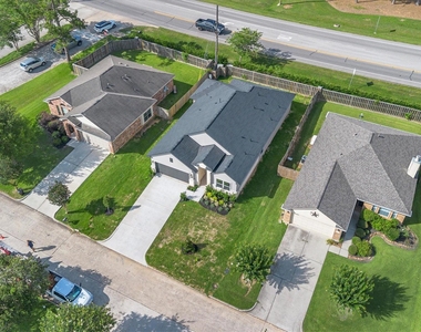 13405 Raintree Drive - Photo Thumbnail 44