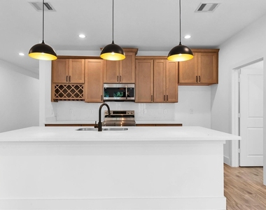 13405 Raintree Drive - Photo Thumbnail 14