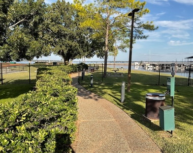 12800 Melville - Photo Thumbnail 27