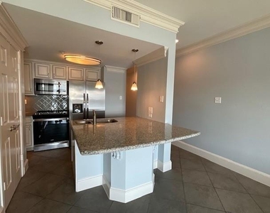 12800 Melville - Photo Thumbnail 7
