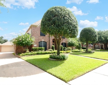 22902 Greenrush Drive - Photo Thumbnail 36