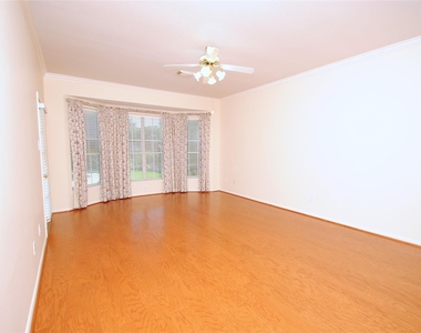 22902 Greenrush Drive - Photo Thumbnail 14