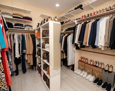 22902 Greenrush Drive - Photo Thumbnail 18