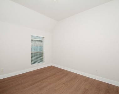 2511 Mountain Sage Drive - Photo Thumbnail 43