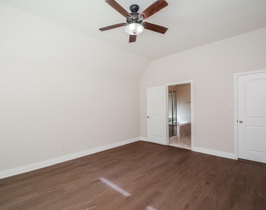 2511 Mountain Sage Drive - Photo Thumbnail 30