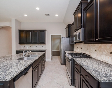 2511 Mountain Sage Drive - Photo Thumbnail 16