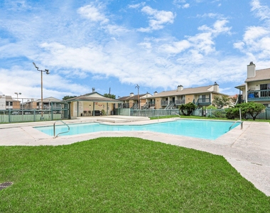 250 El Dorado Boulevard - Photo Thumbnail 29