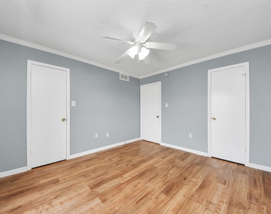 250 El Dorado Boulevard - Photo Thumbnail 19