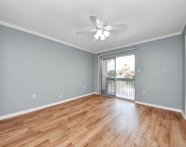250 El Dorado Boulevard - Photo Thumbnail 21