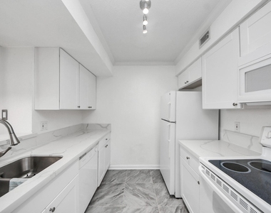 250 El Dorado Boulevard - Photo Thumbnail 9