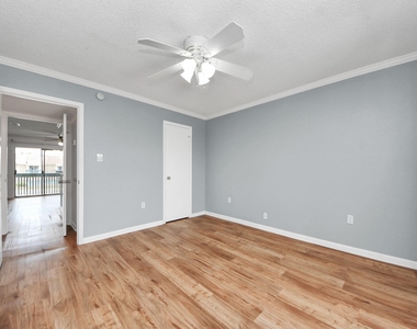 250 El Dorado Boulevard - Photo Thumbnail 20