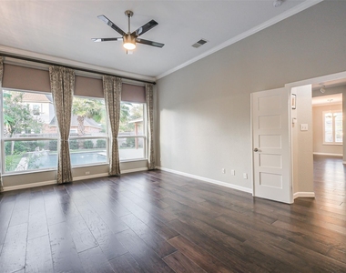 5506 Langhorne Court - Photo Thumbnail 15