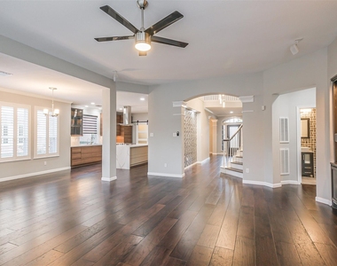 5506 Langhorne Court - Photo Thumbnail 24