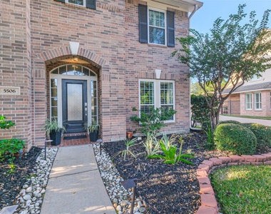 5506 Langhorne Court - Photo Thumbnail 3