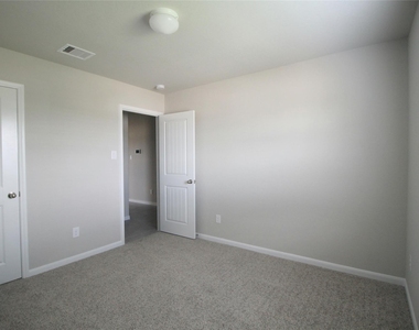 3111 Floral Park Court - Photo Thumbnail 11